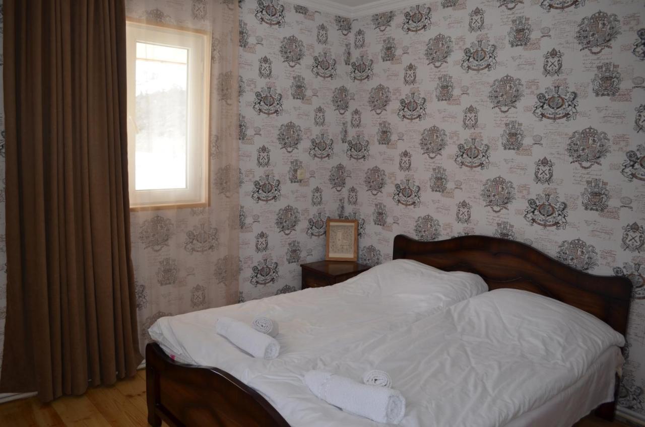 Guesthouse Qarim Местія Екстер'єр фото