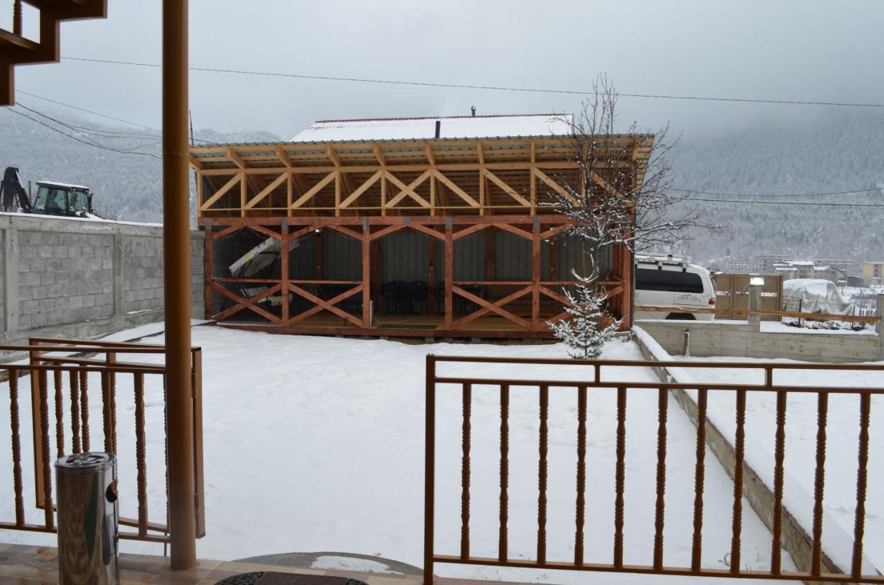 Guesthouse Qarim Местія Екстер'єр фото