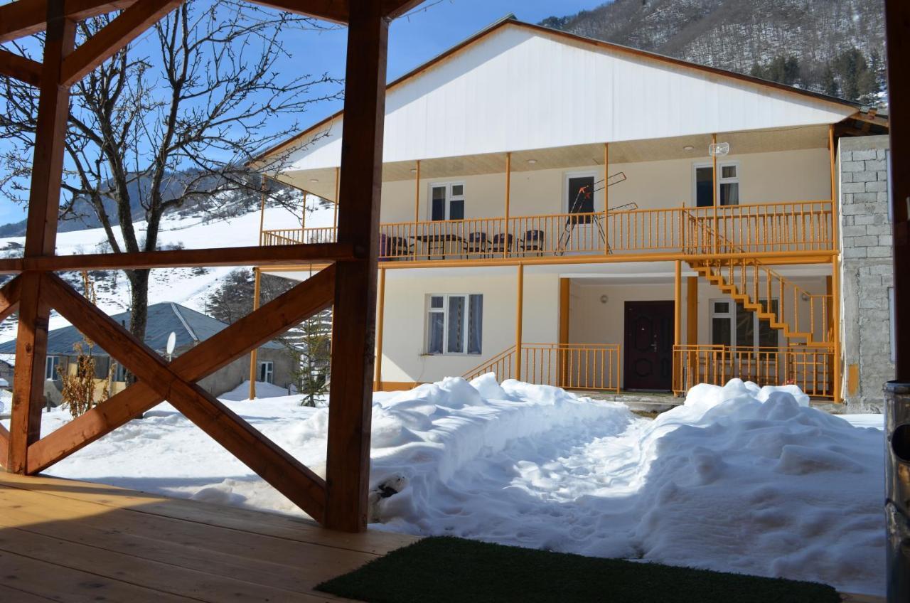 Guesthouse Qarim Местія Екстер'єр фото